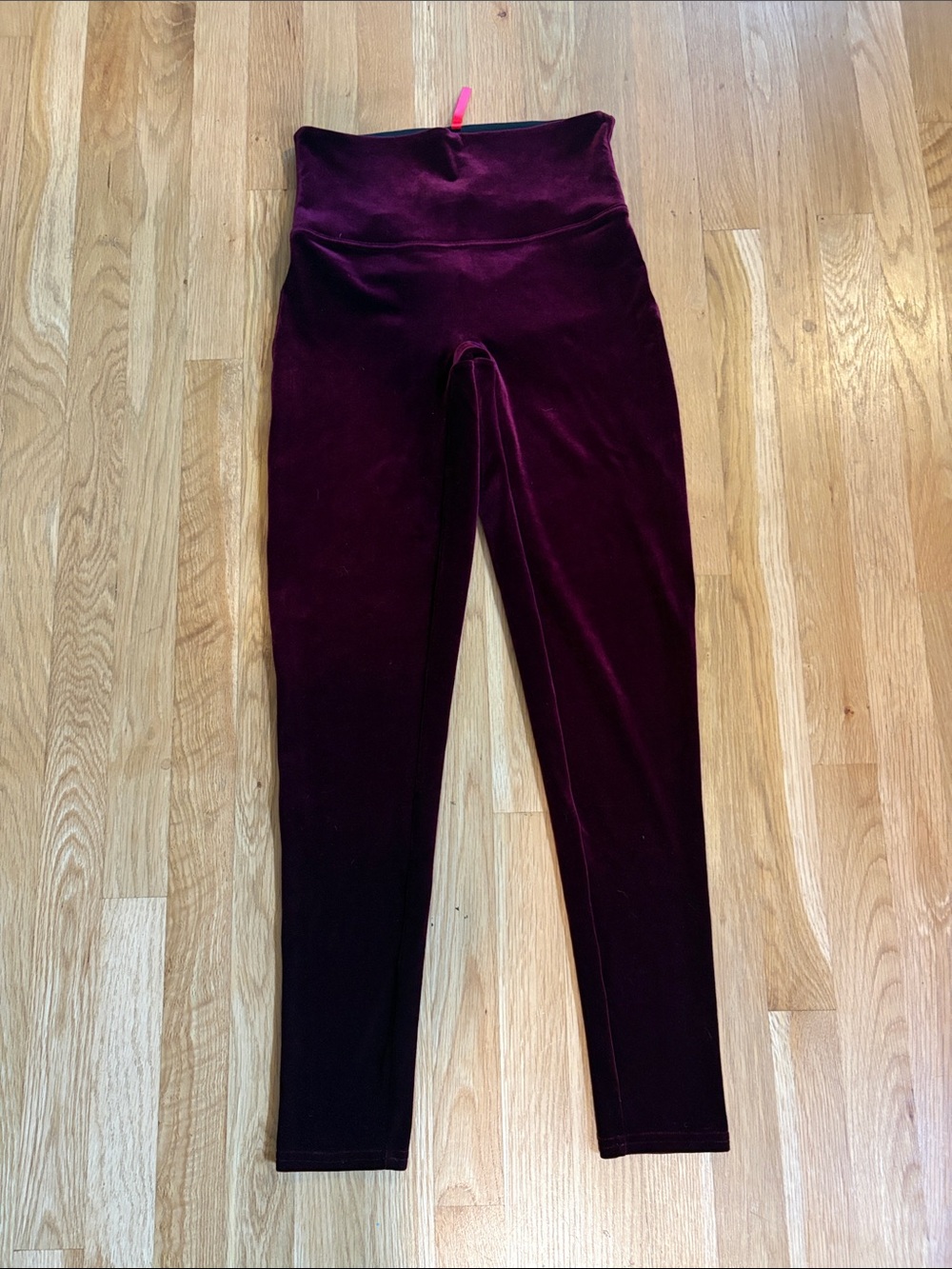 SPANX Velvet Leggings – Wine/Burgundy – Like New